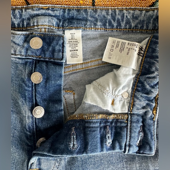 H&M Mom Jeans - Picture 2 of 3